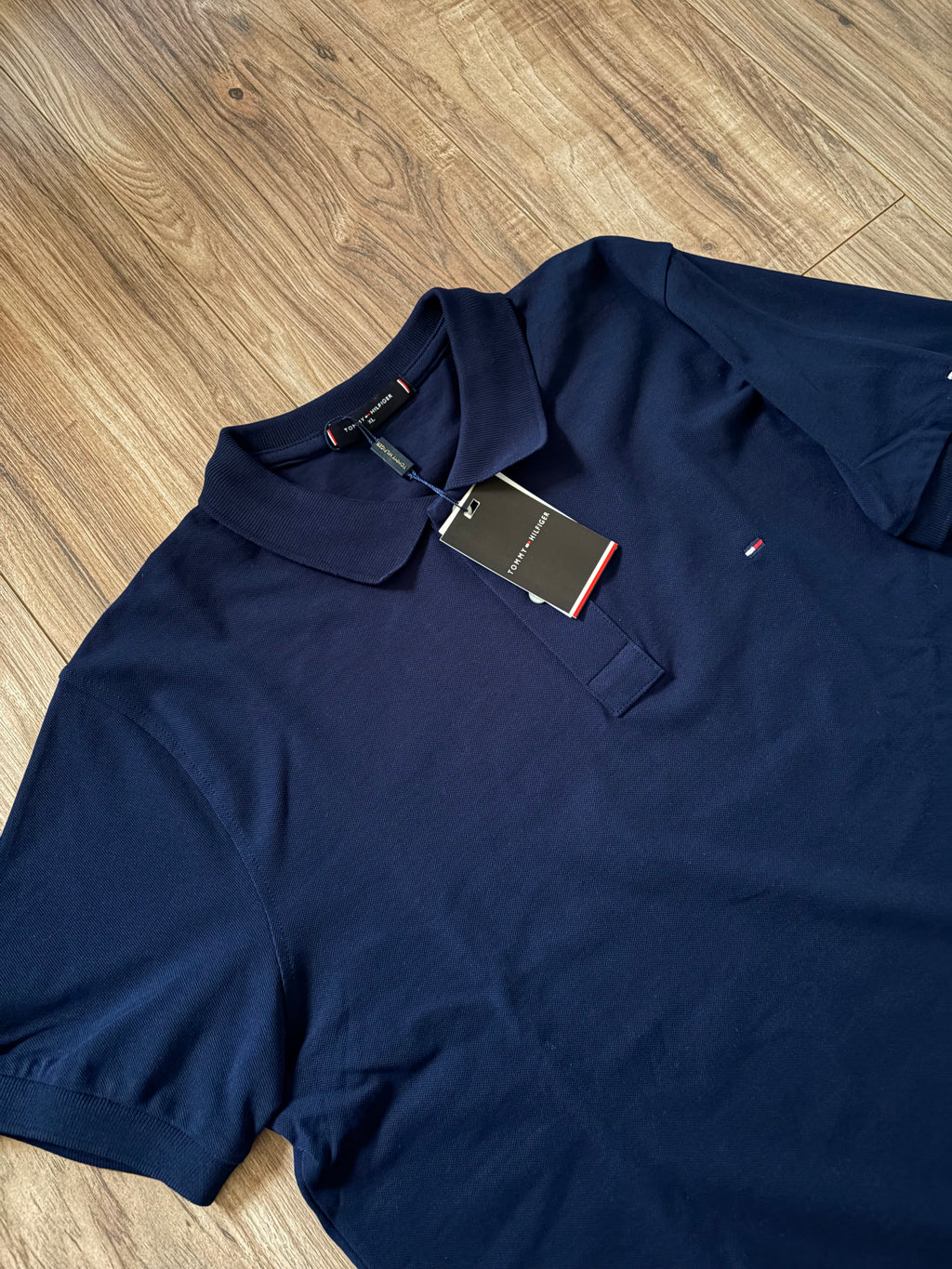 Tommy Hilfiger majica sa kragnom