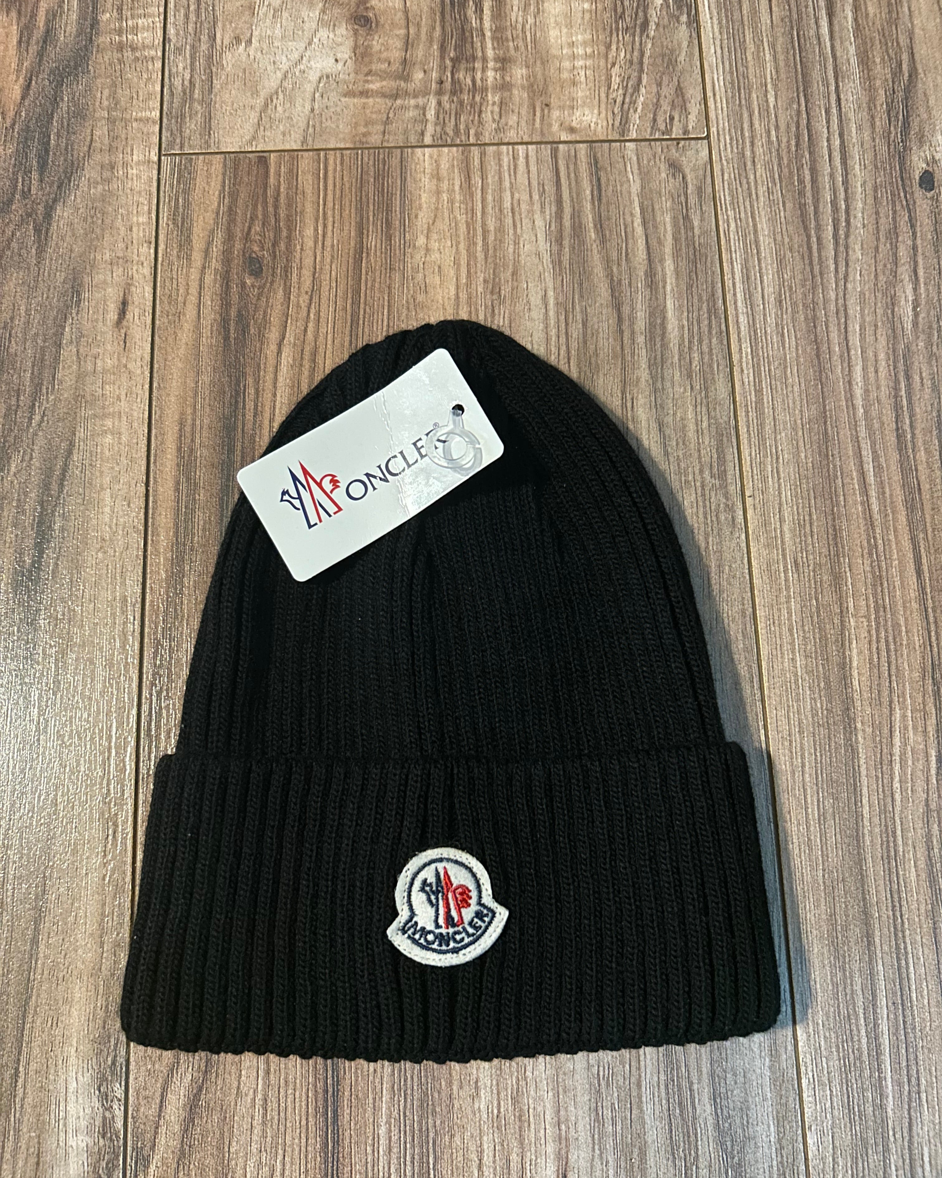 Moncler kapa