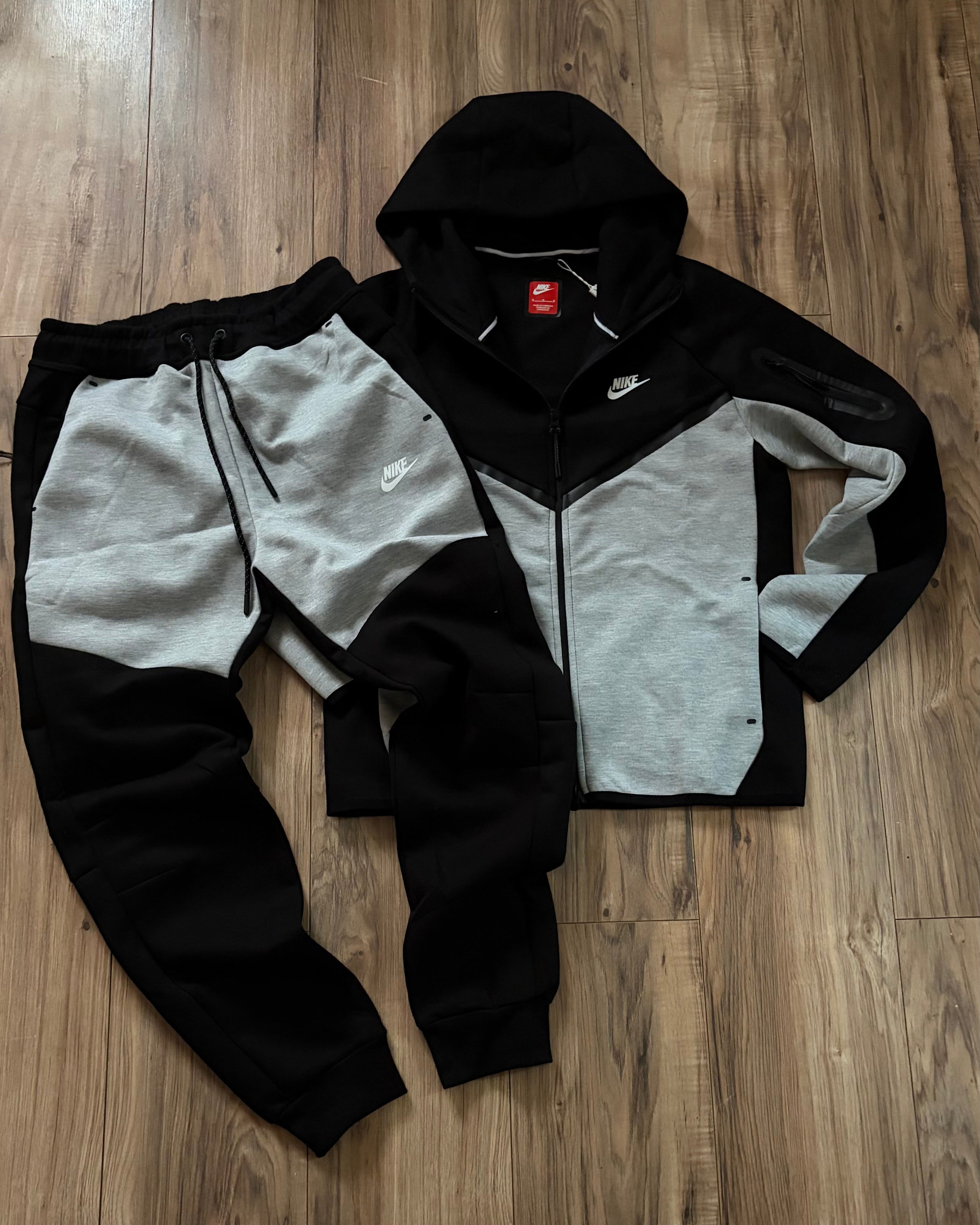 Nike Tech Fleece komplet