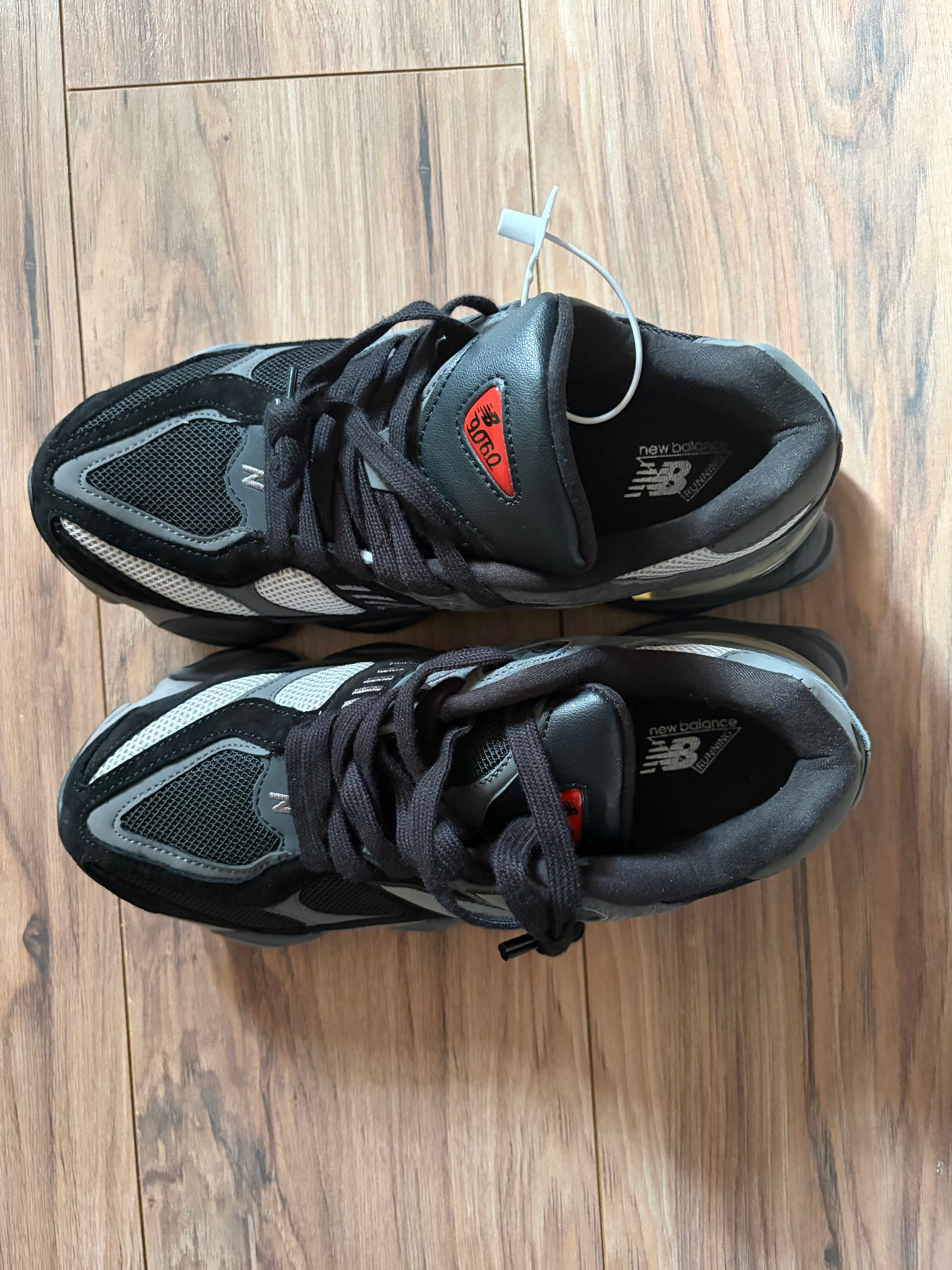New Balance 9060