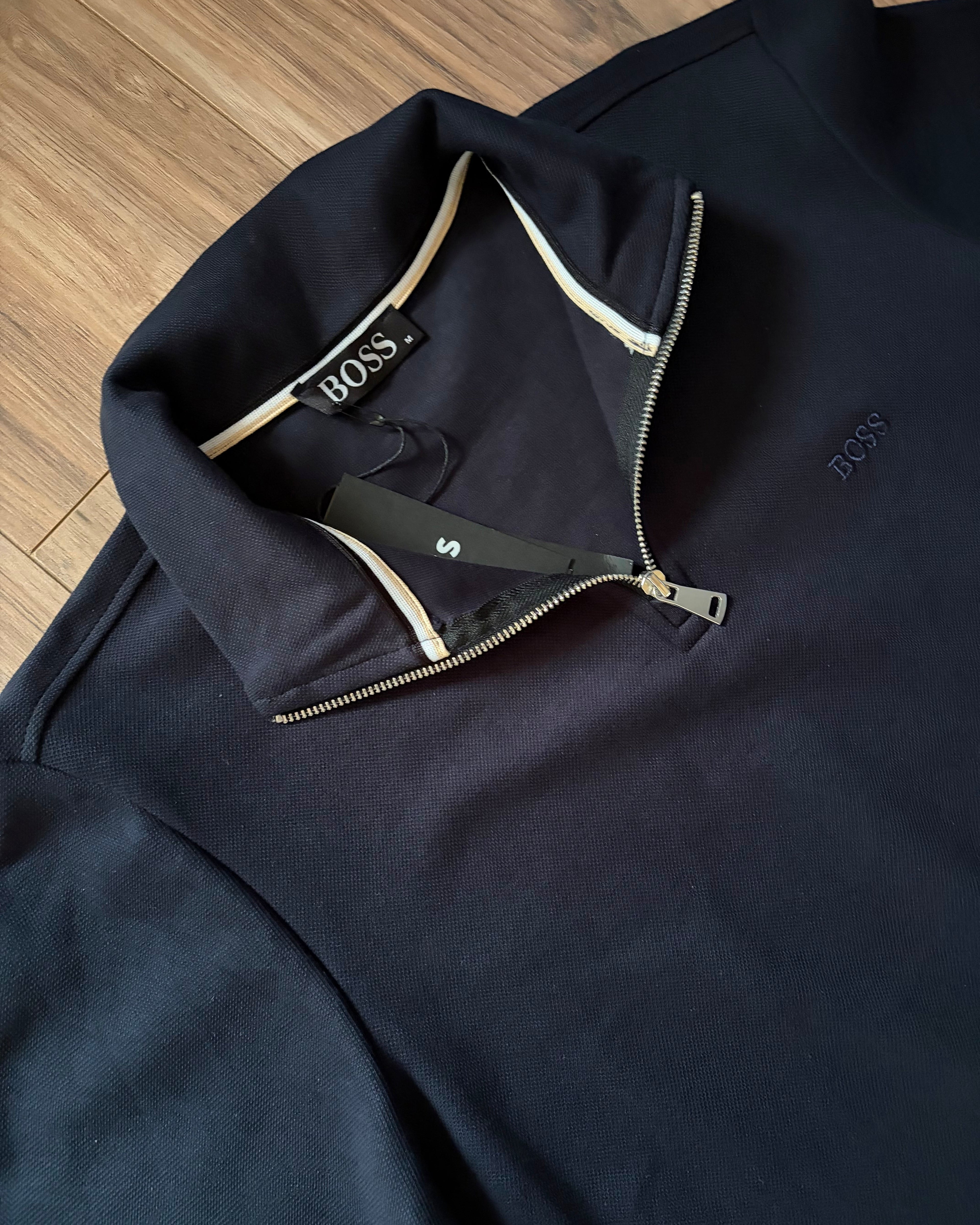 Boss half zip